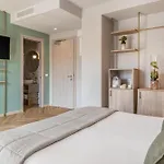 Salus Smart & Chic Hotel