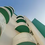 Salus Smart & Chic Hotel