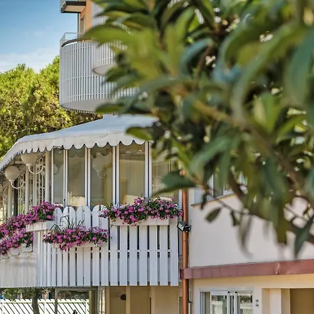 Hotel Salus Smart & Chic Lido di Jesolo