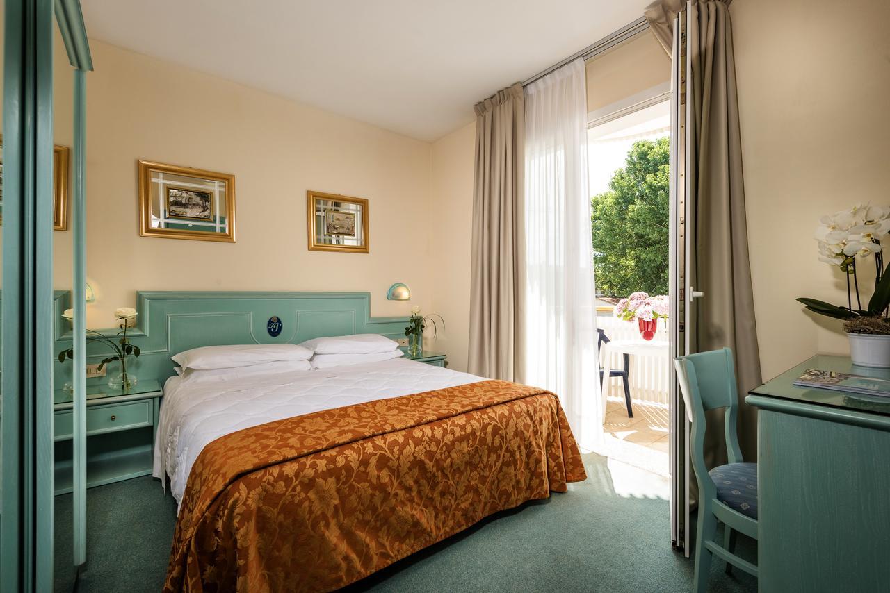 Salus Smart & Chic Hotel 4*
